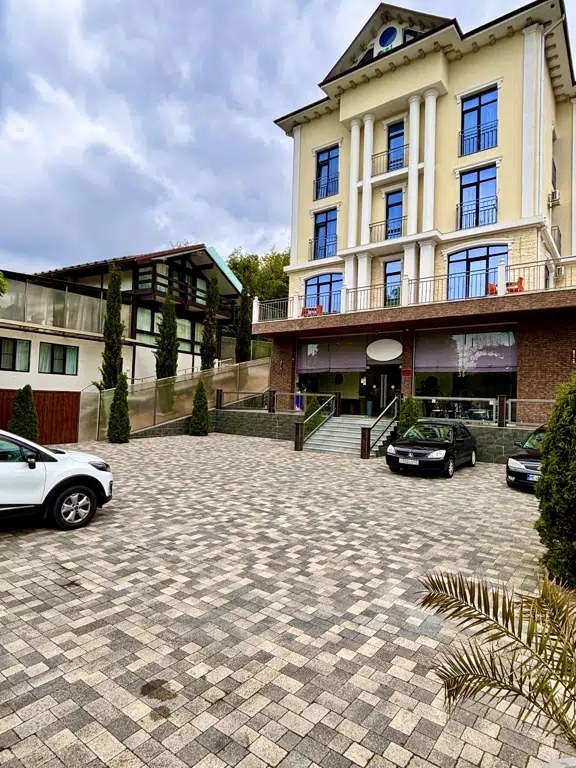 Gallery image